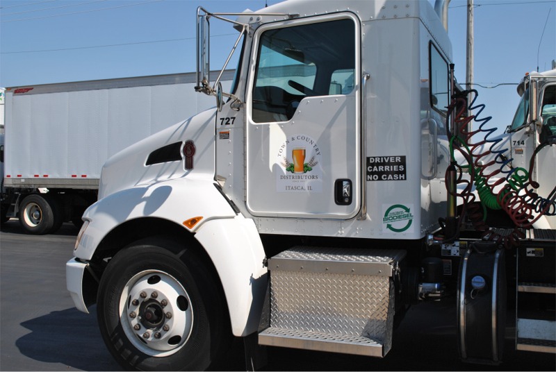 TandC-Facilities-04–Trucks-10