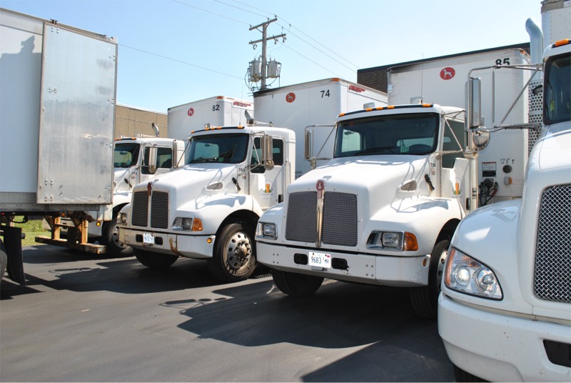 TandC-Facilities-09–TandC-trucks-11