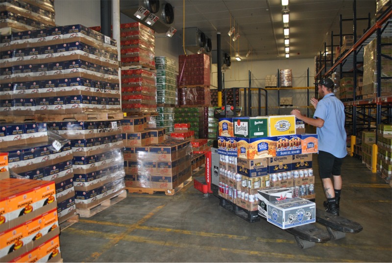 TandC-Facilities-16–Building-a-pallet-keg-cooler3